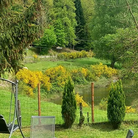 펜션 Nature Retreat In Lorraine Saint-Quirin